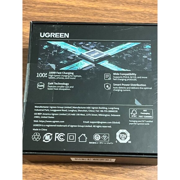 UGREEN Uno Robot 100W USB GaN Fast Charger - Picture 4 of 6